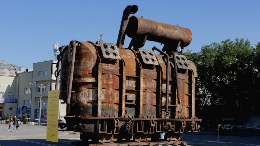 DTEK installation in Kyiv reveals devastating impact of russian strikes on Ukraine’s energy equipment