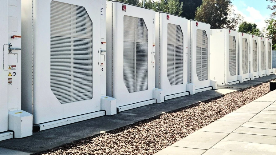 DTEK and Fluence energise the largest battery storage facility in Ukraine with a total capacity of 200 MW