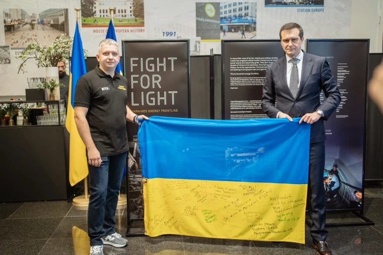 Fight For Light - a new photo exhibition, showcasing the reality of war on Ukraine's energy frontline, in Brussels