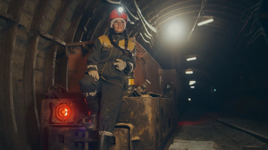 DTEK wins global award for pioneering women’s underground mining programme