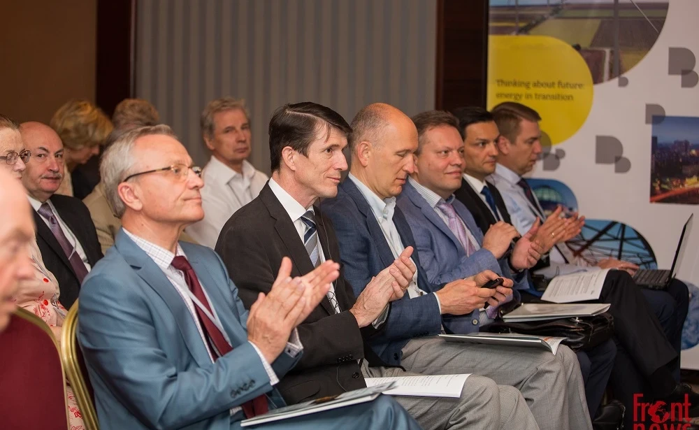 «Вітер дме, сонце світить, а вугілля буде», — глава EURАCOAL Брайан Ріккетс