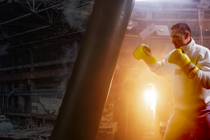 “The future’s bright, when you stand up and fight”: Oleksandr Usyk supports DTEK’s international initiative to restore Ukrainian energy sector