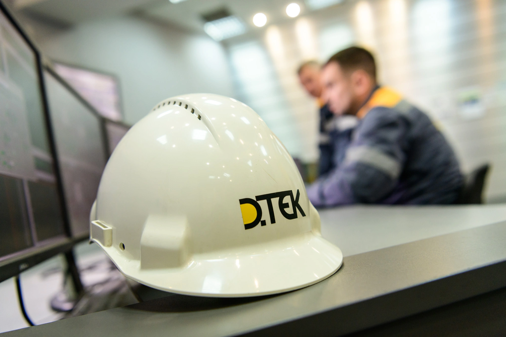 coal mining, energy enterprises, DTEK, helmet