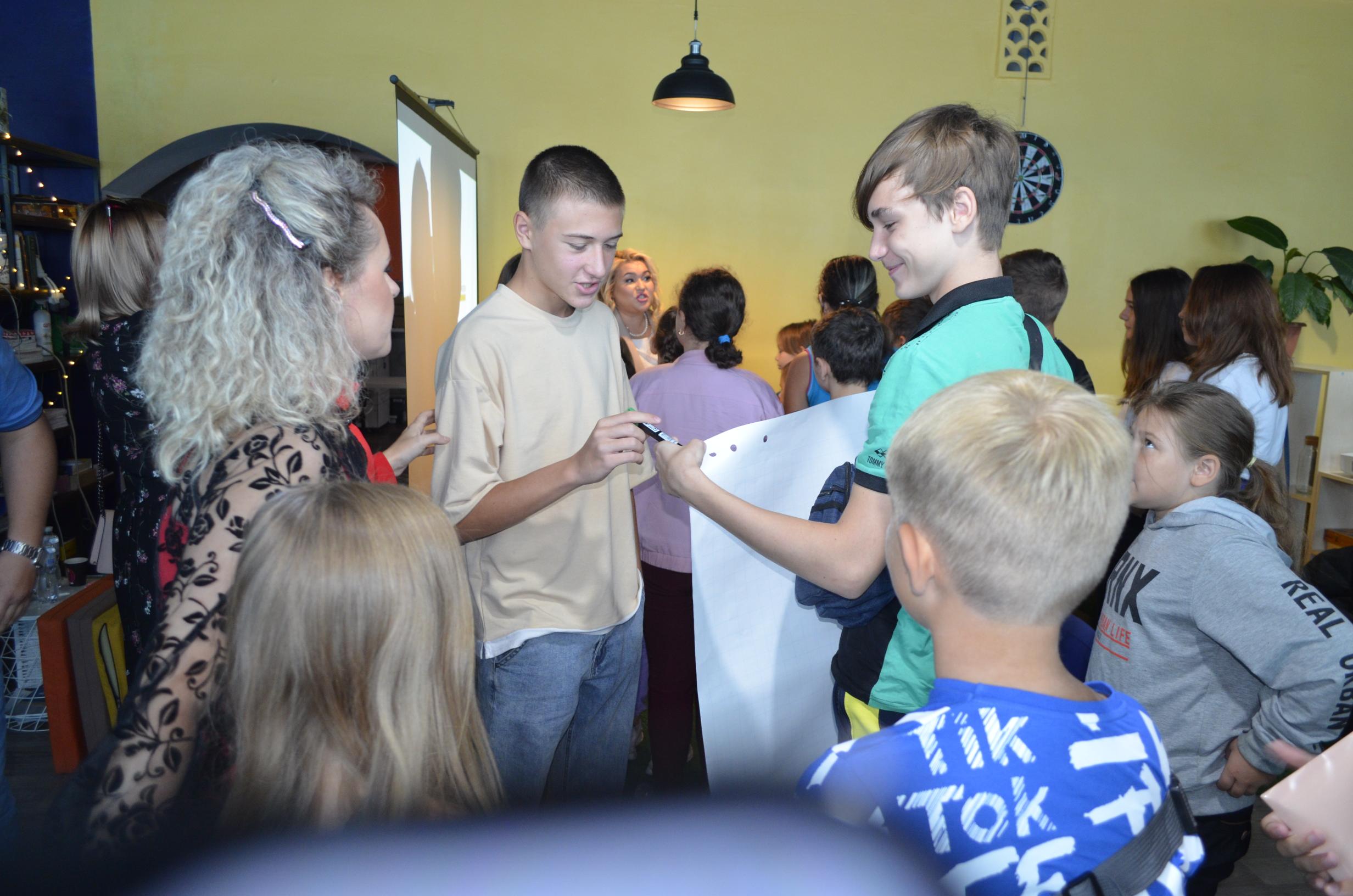 ДТЕК підтримує талановиту молодь: в Енергодарі стартував інноваційний освітній проєкт для дітей «KIDENERGY». Зображення 2