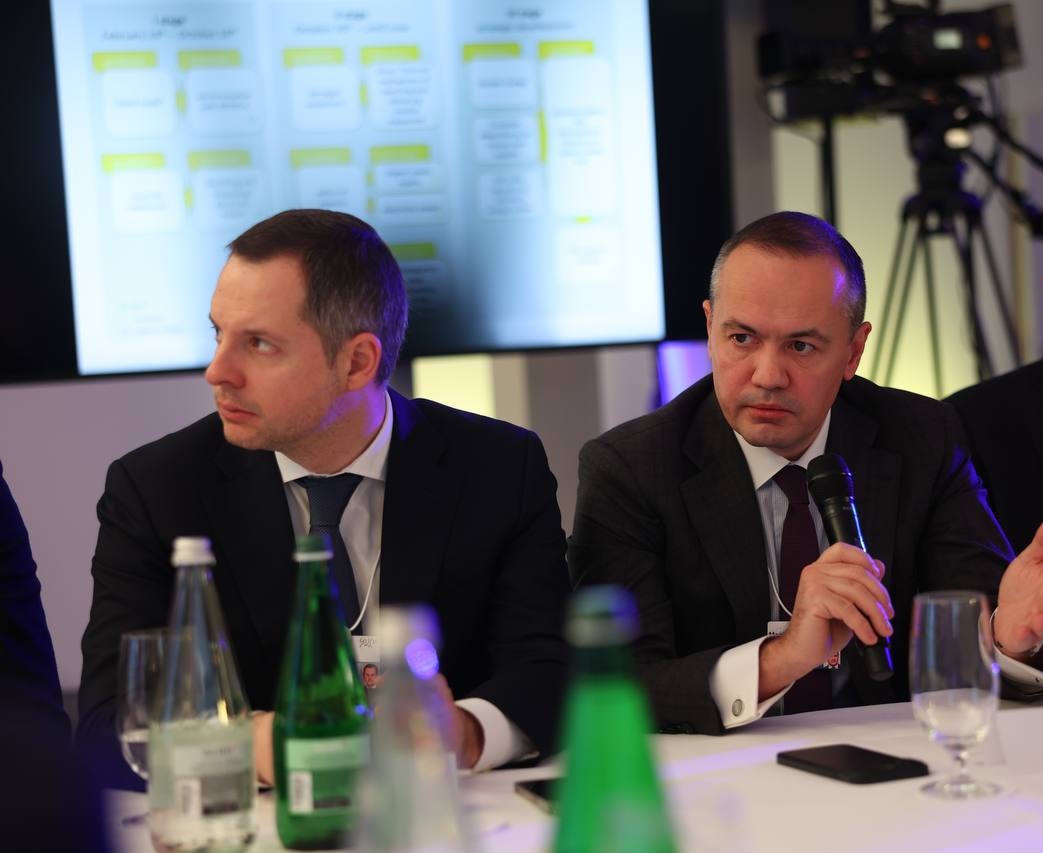 Ukraine needs a strong coalition of international partners to build back greener. Maxim Timchenko at Davos. Picture 2